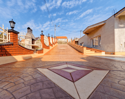 DECORATIVE CONCRETE